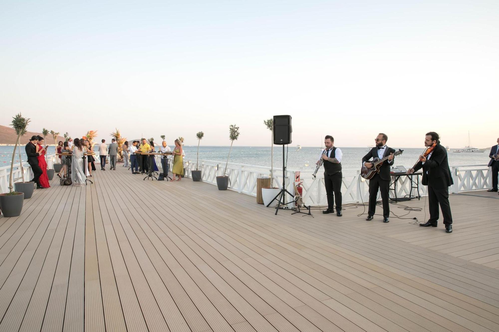 אלאקאטי Design Plus Seya Beach Hotel מראה חיצוני תמונה