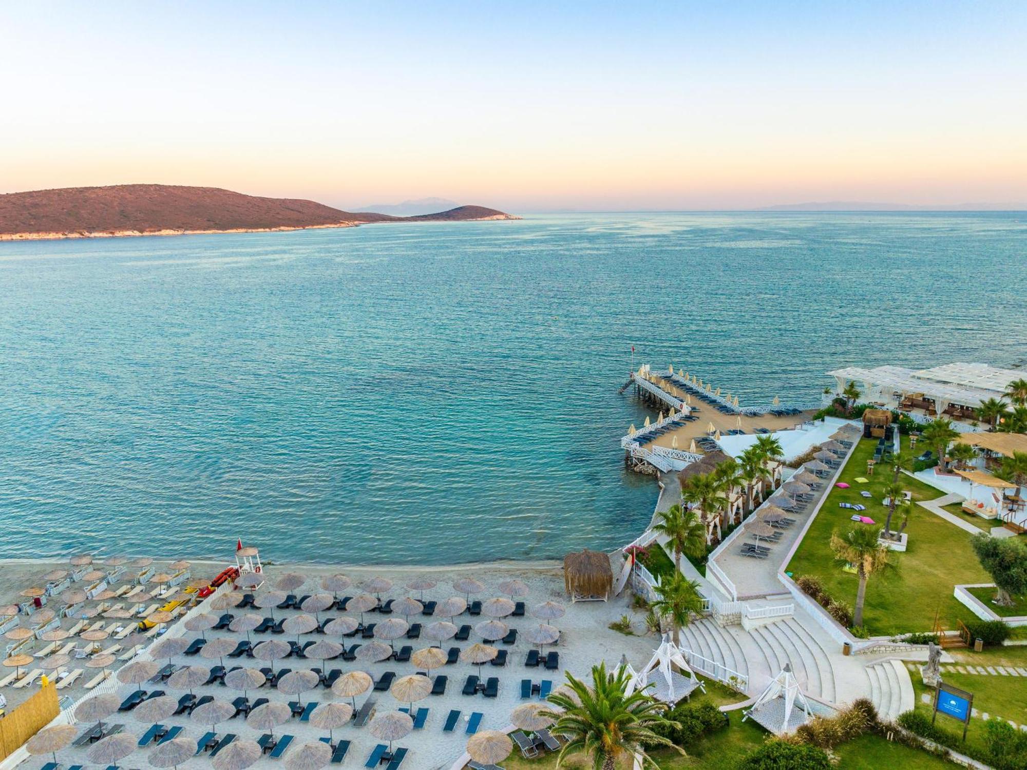 אלאקאטי Design Plus Seya Beach Hotel מראה חיצוני תמונה