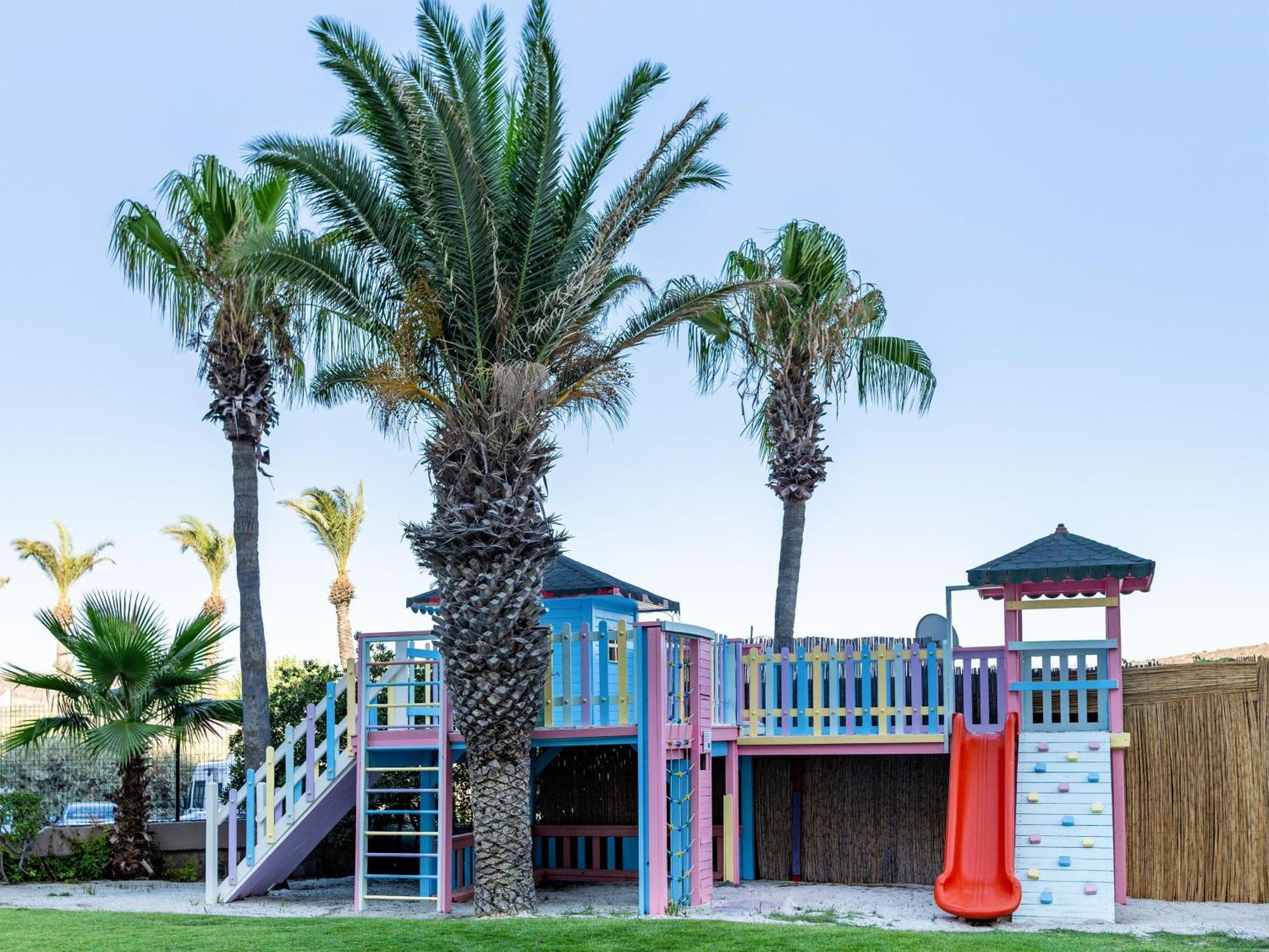 אלאקאטי Design Plus Seya Beach Hotel מראה חיצוני תמונה