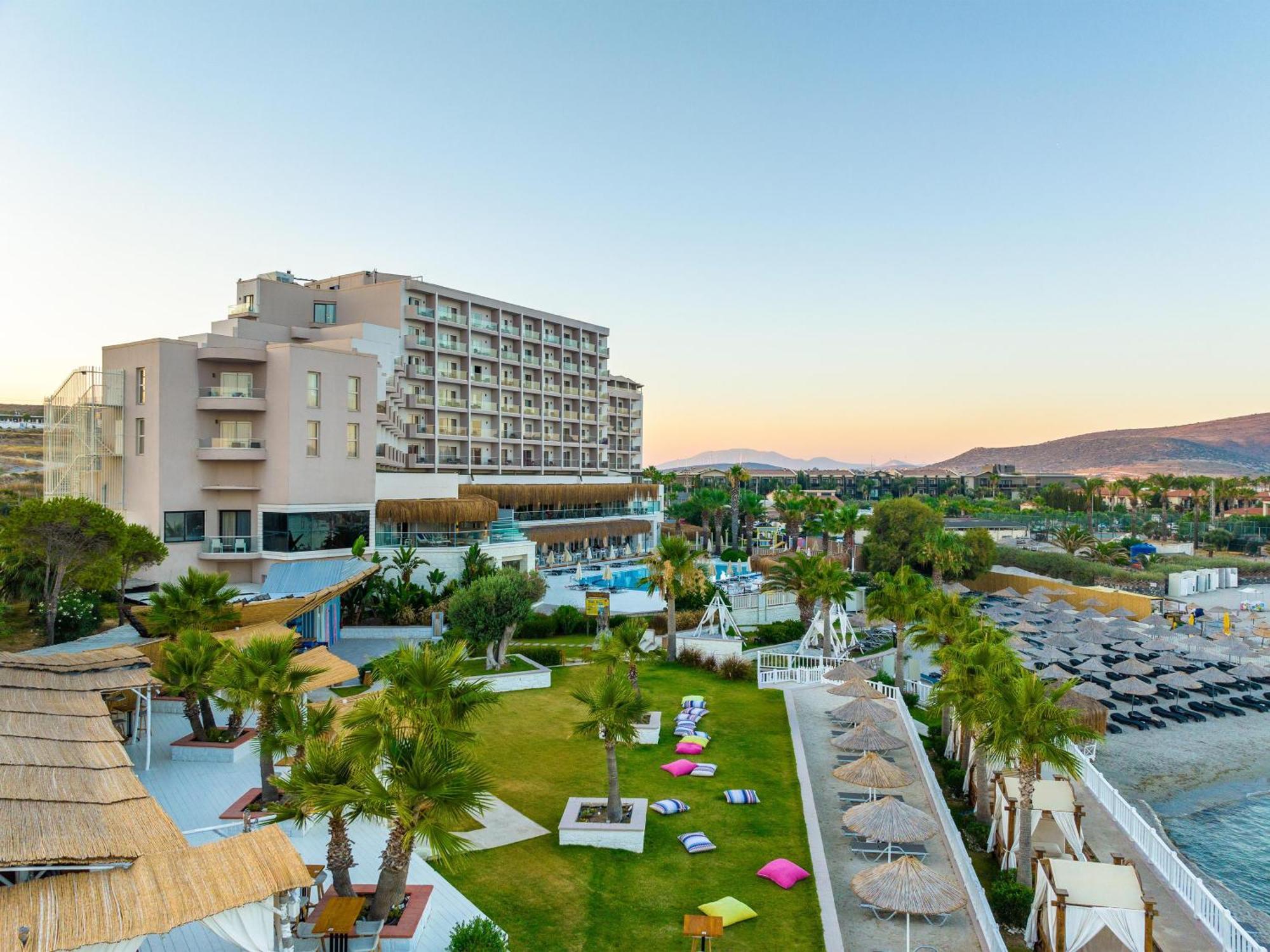אלאקאטי Design Plus Seya Beach Hotel מראה חיצוני תמונה