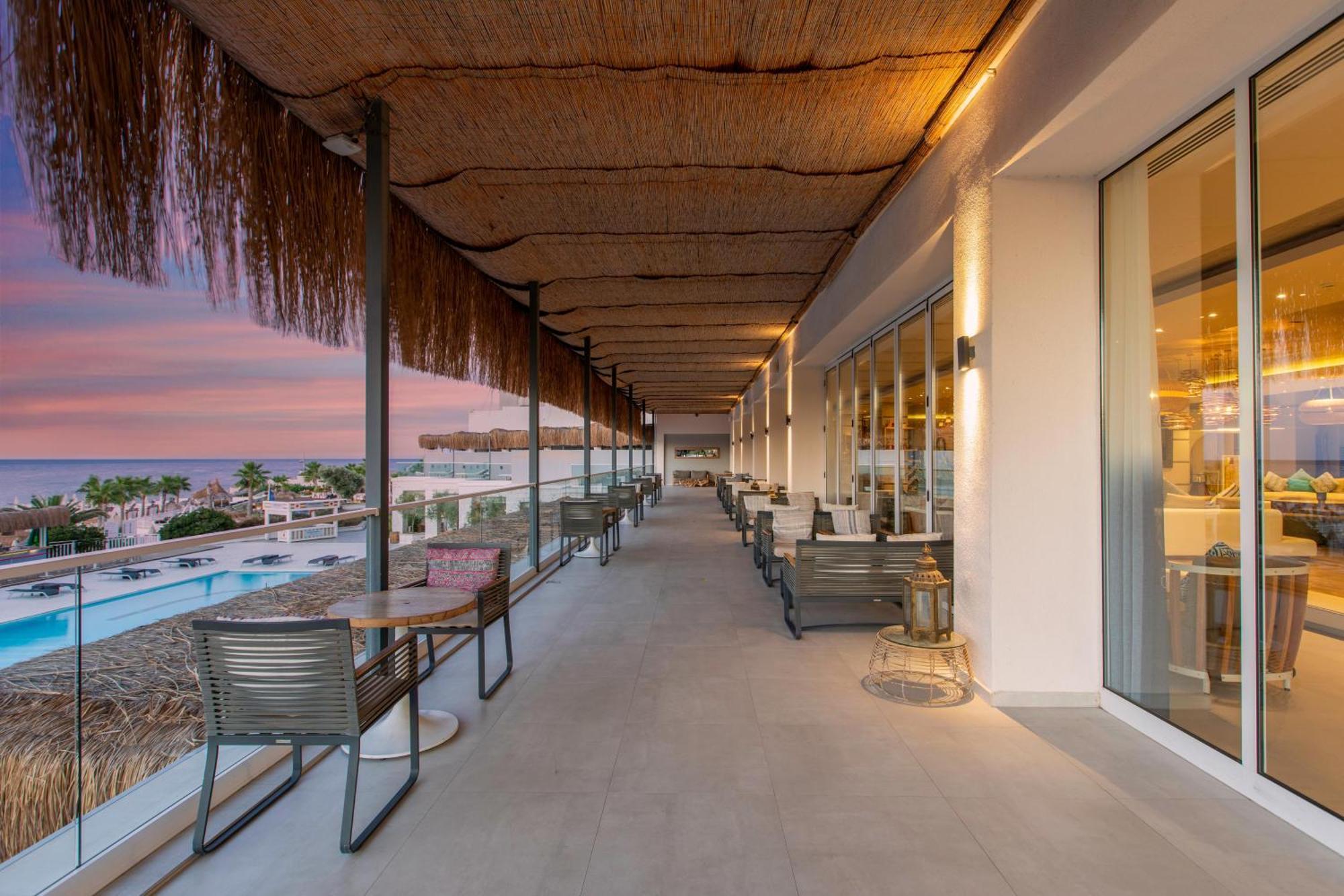 אלאקאטי Design Plus Seya Beach Hotel מראה חיצוני תמונה