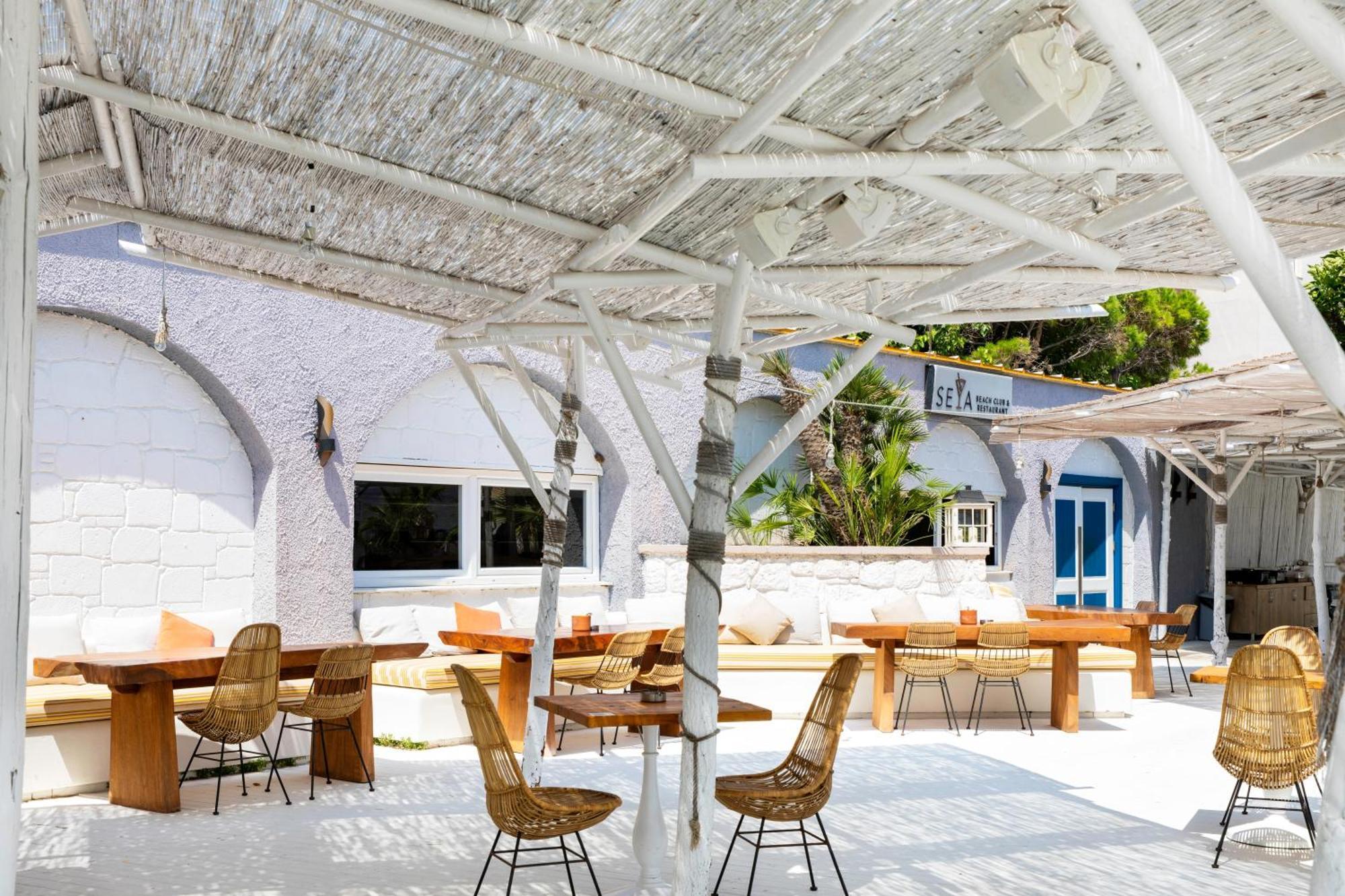 אלאקאטי Design Plus Seya Beach Hotel מראה חיצוני תמונה