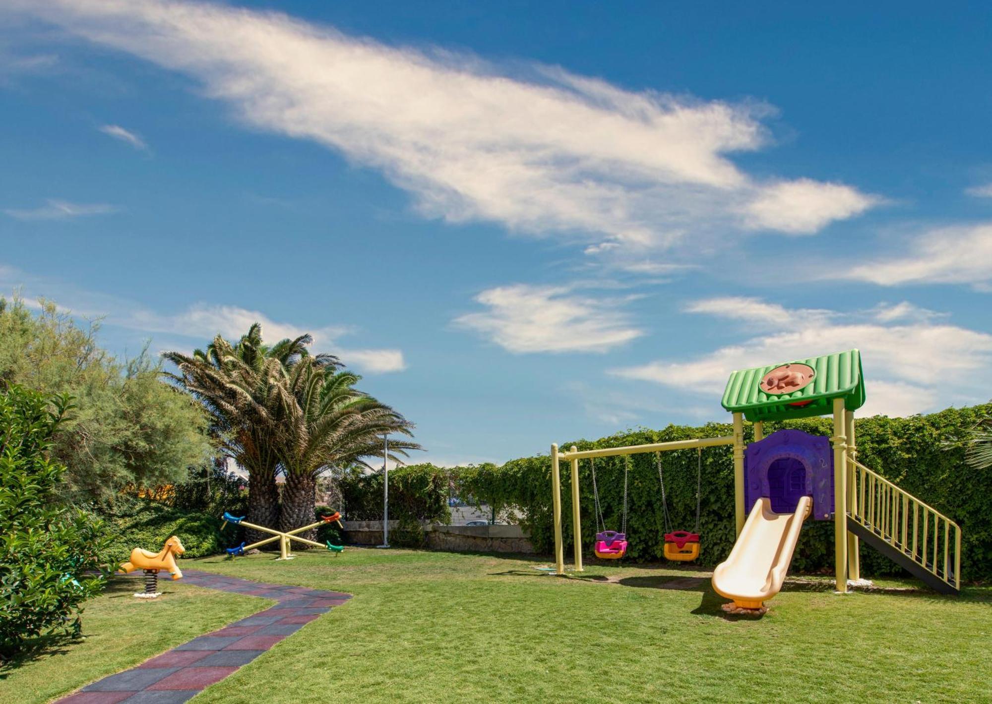 אלאקאטי Design Plus Seya Beach Hotel מראה חיצוני תמונה